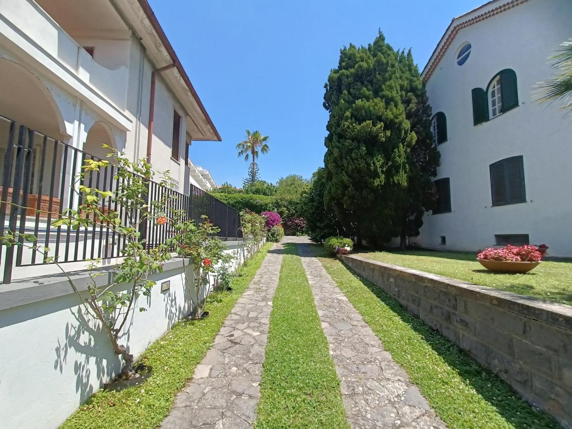Casa Olivella Apartment Torre del Greco Exterior photo